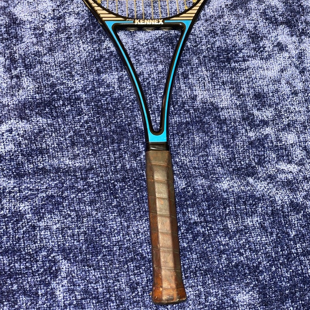 Kennex Tennis Racket with Blue and Black Design - Picture 3 of 4